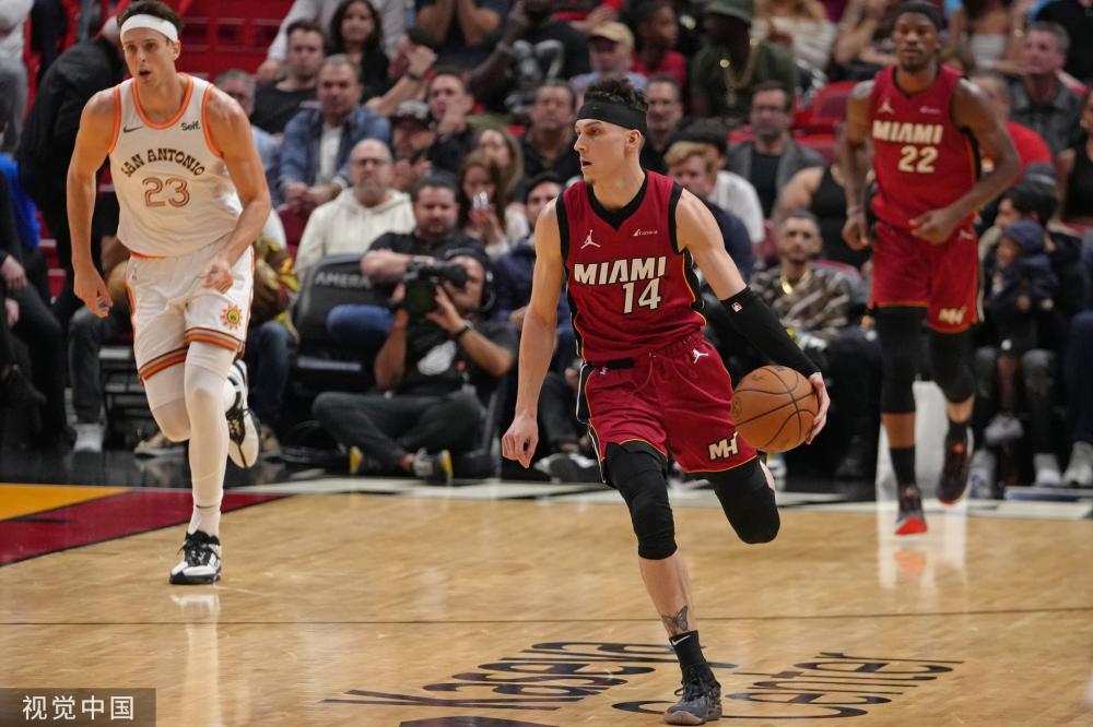 诠释着敬业 诠释着敬业