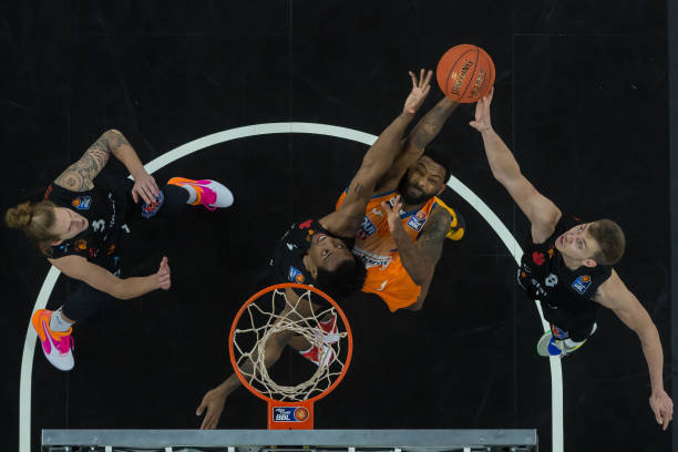 期间明显进 期间明显进