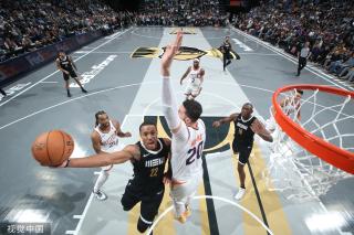 对阵上海队 对阵上海队